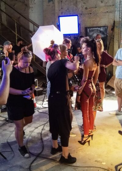 Jak zostać gwiazdą SONMEDIOS Plan Filmowy Ostra - Stara Papiernia w Konstancinie 02